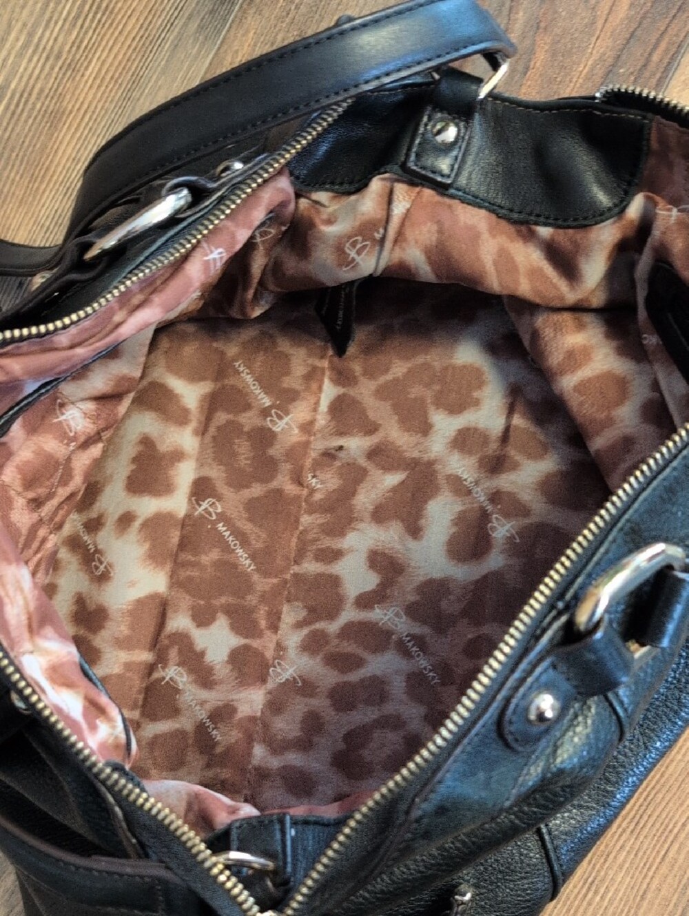 B Makowsky Textured Leather Satchel Handbag Crossbody Shoulder Bag Tote M470 - Picture 8 of 12